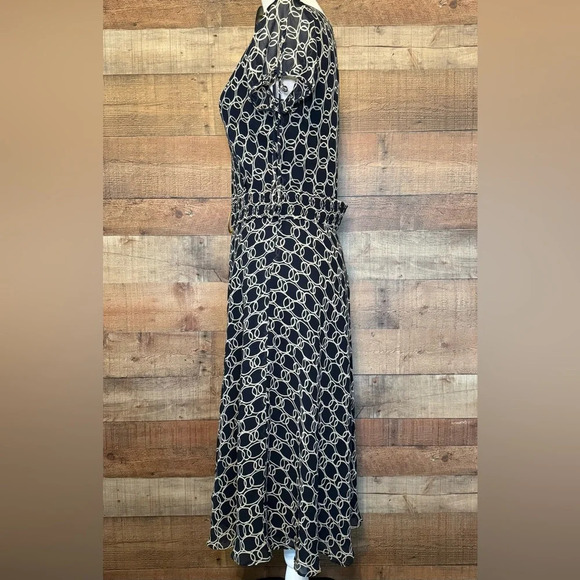 Adrianna Papell Silk A-Line Dress size 8 - Picture 2 of 7